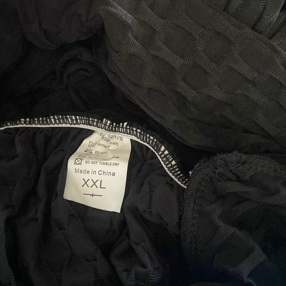 Honeycomb heart shaped leggings L & XXL - Picture 4 of 4